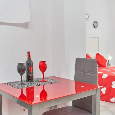 Boutique B2 Street Level Apartment Nerja